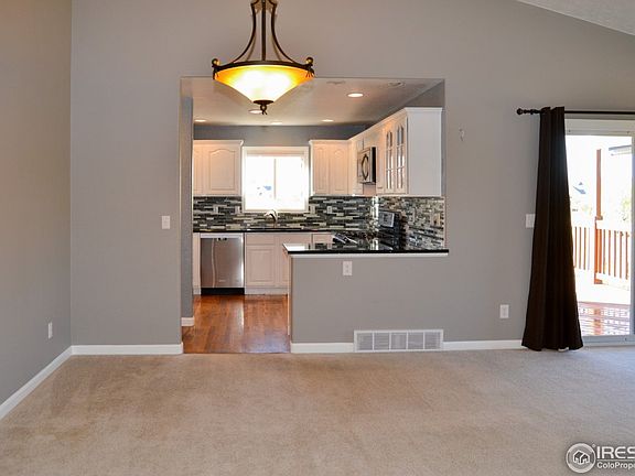 4th image of 4967 W C St