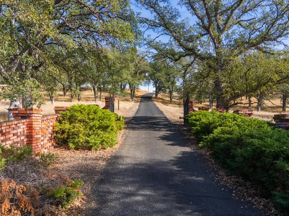 8441 Silver Bridge Rd, Palo Cedro, CA 96073