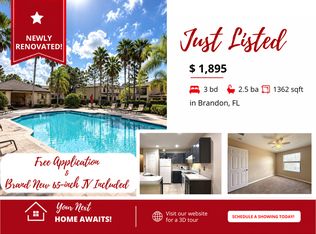 2516 Oleander Lakes Dr, Brandon, FL 33511