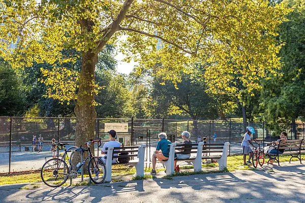 Rented by Forest City Ratner Companies | media 38