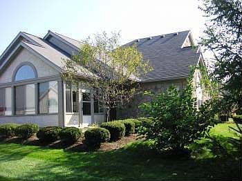 1st image of 132 Stonebend Dr
