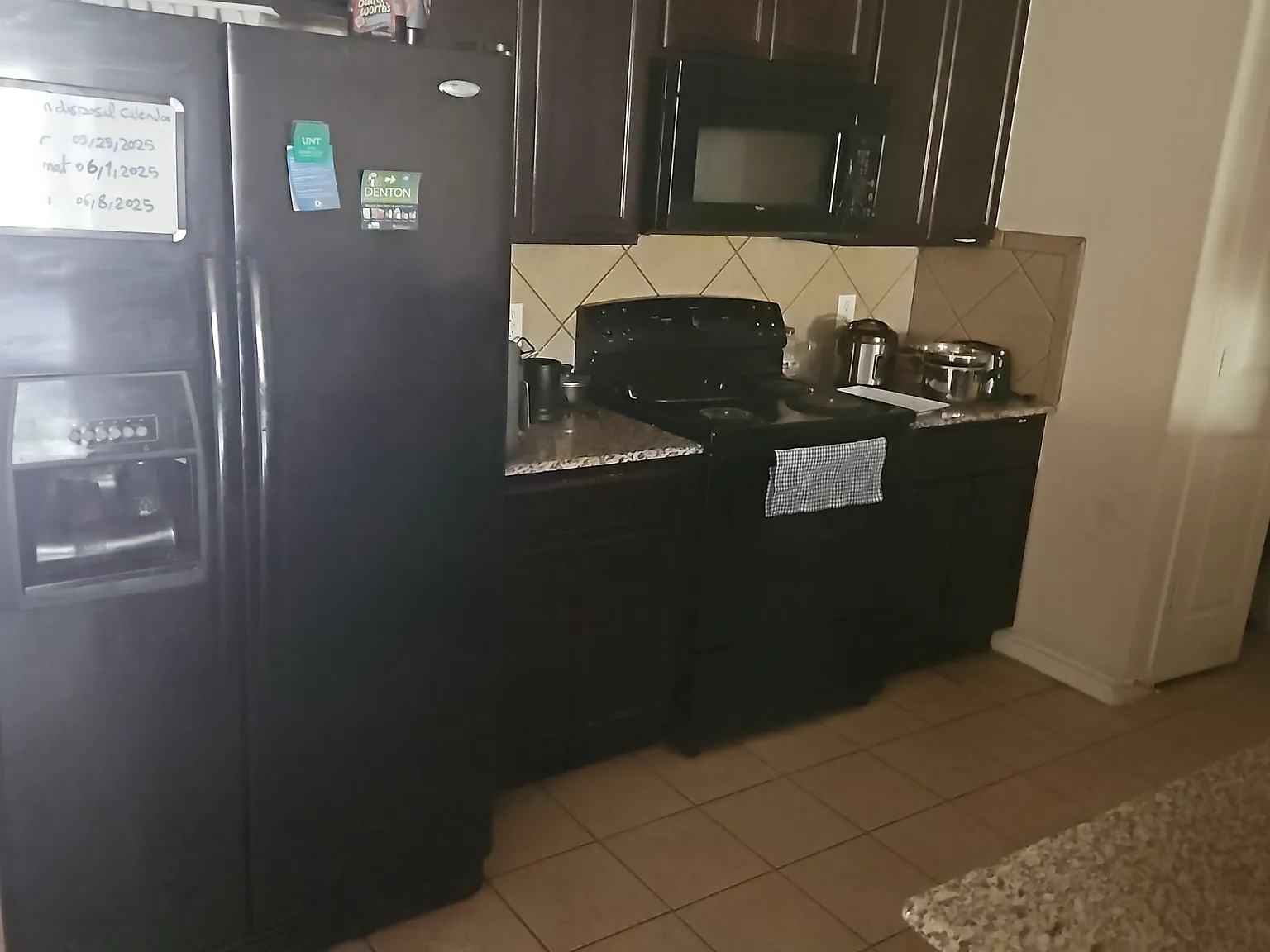 5 bed, 2010 sqft, $600 — Photo 4