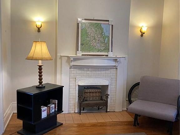 3rd image of 44 N Pearl St #5