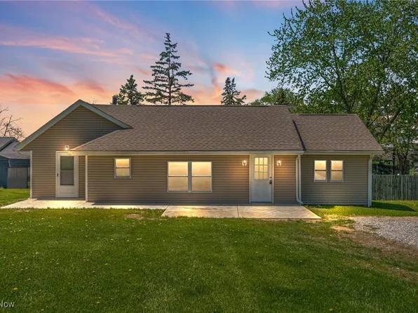 1432 Garfield Ave, Brunswick, OH 44212