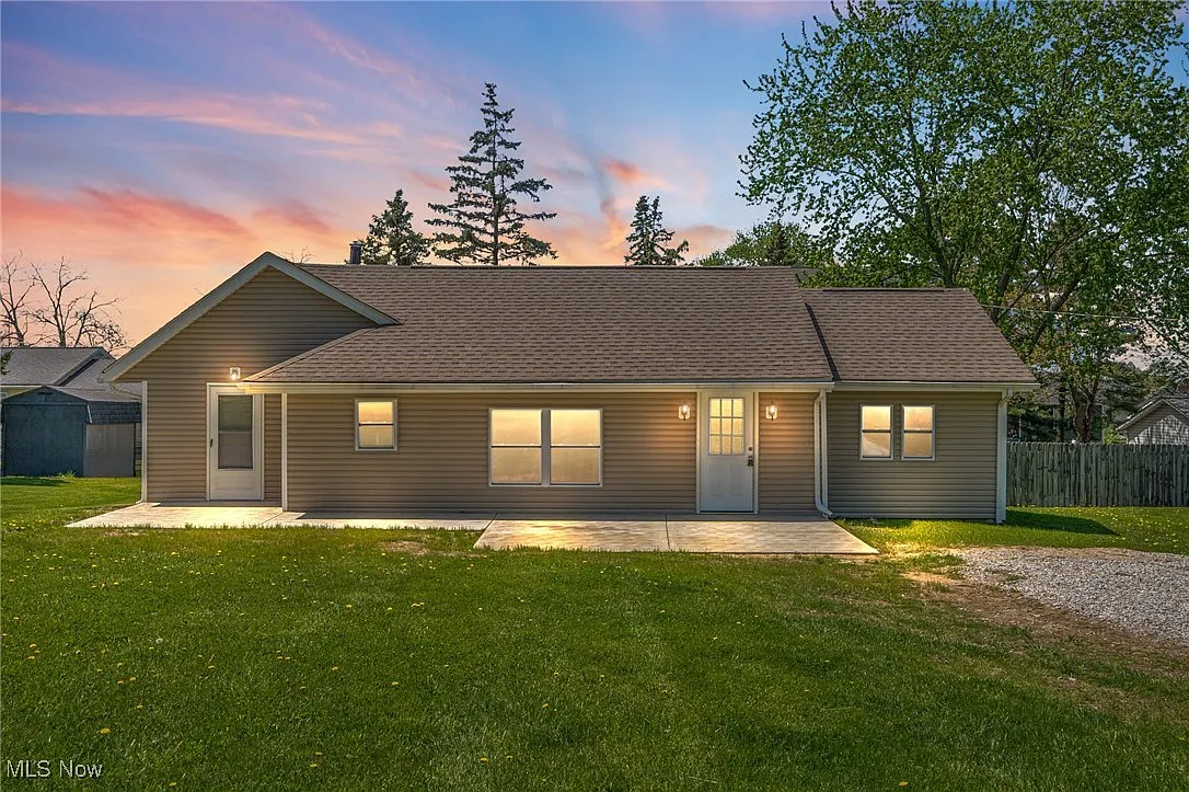1432 Garfield Ave photo 1