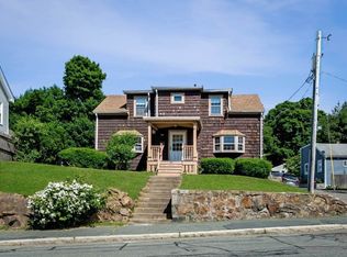 60 Essex St, Beverly, MA 01915