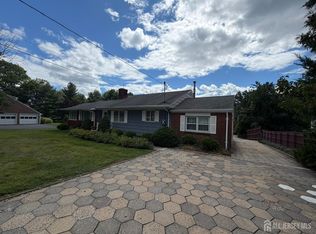 2236 Washington Valley Rd, Martinsville, NJ 08836