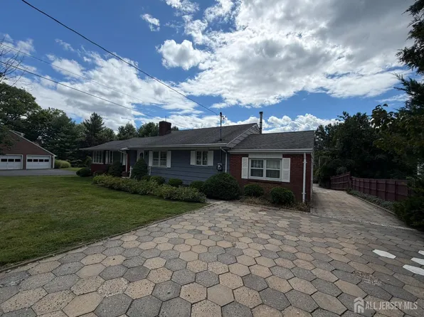 2236 Washington Valley Rd, Martinsville, NJ 08836
