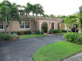 4924 SW 140th Ct, Miami, FL 33175