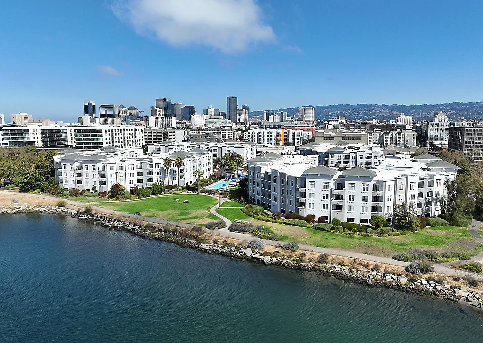 The Landing at Jack London Square