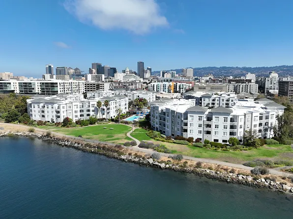 The Landing at Jack London Square