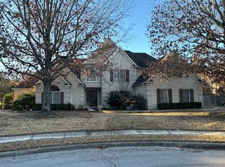 1709 Dymoke Dr, Collierville, TN 38017