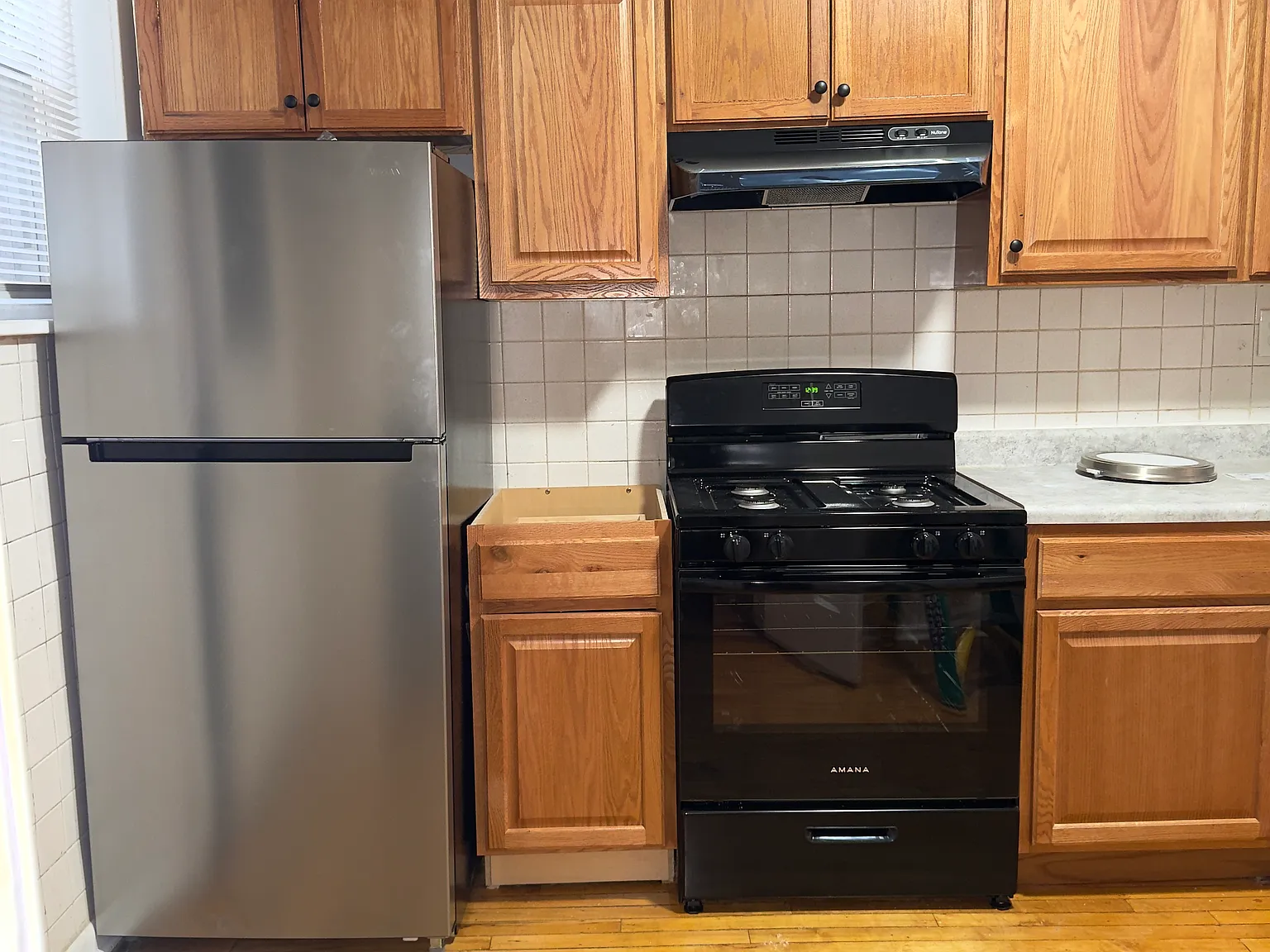 2 bed, 900 sqft, $1,550 — Photo 4