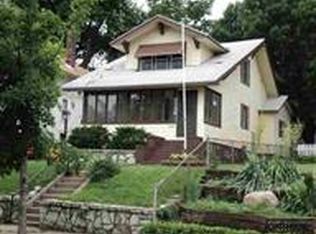 6738 Florence Blvd, Omaha, NE 68112