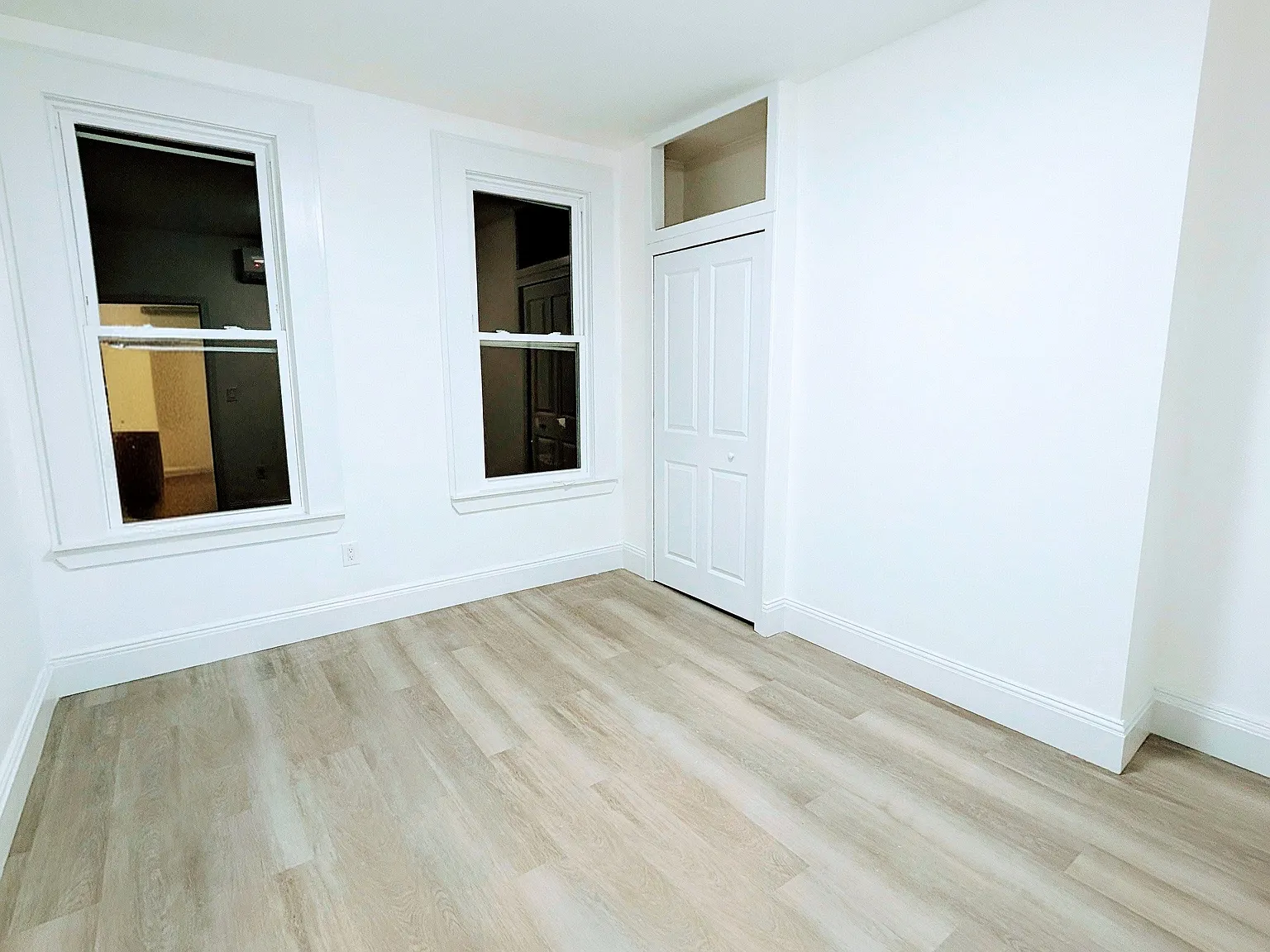 88th Ave, Woodhaven — Photo 4