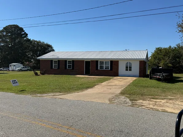 908 Pugh Ave, Donalsonville, GA 39845