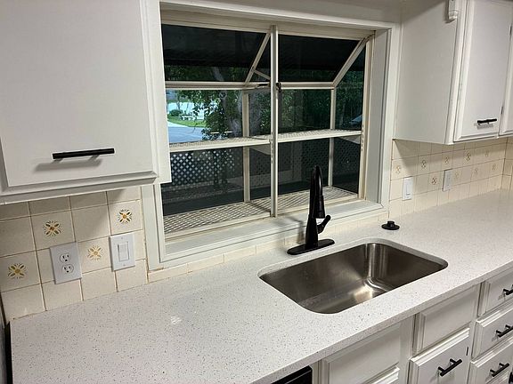 5th image of 322 Casa Grande Ct
