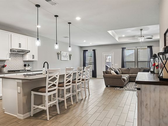 4th image of 2515 Little Wonder Ln