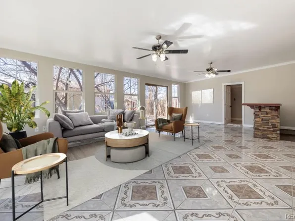 2317 Elmira Street, Aurora, CO 80010