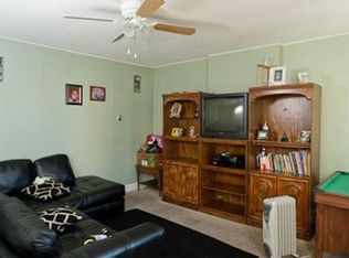 11 W Front St #1, Bridgeport, PA 19405