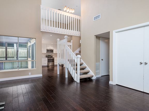 3rd image of 10538 Caminito Glenellen