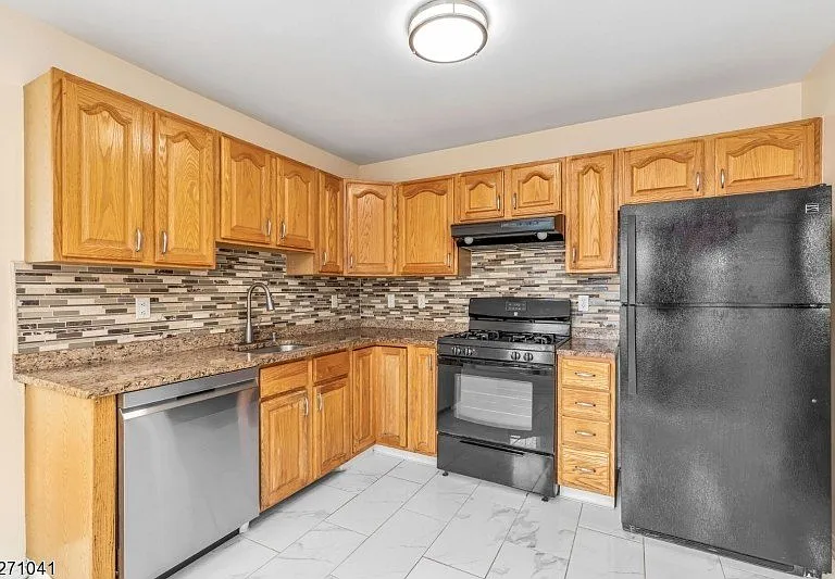134 Marsillo Ct — Photo 4