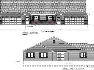 222-224 Betzer Rd, Delavan, WI 53115
