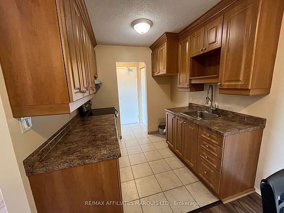 3rd image of 55 Race St #9