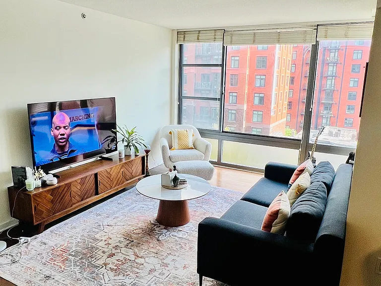 475 K St NW #617 — Photo 3