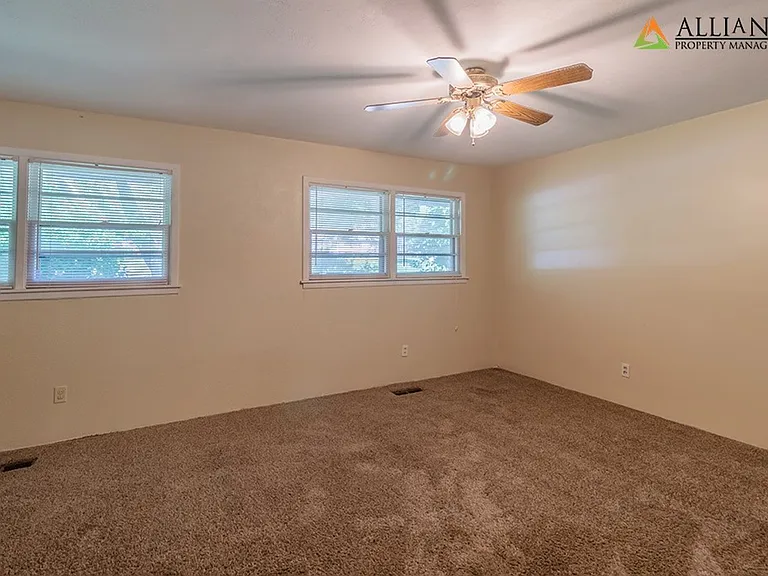 1525 Hartford Rd — Photo 14