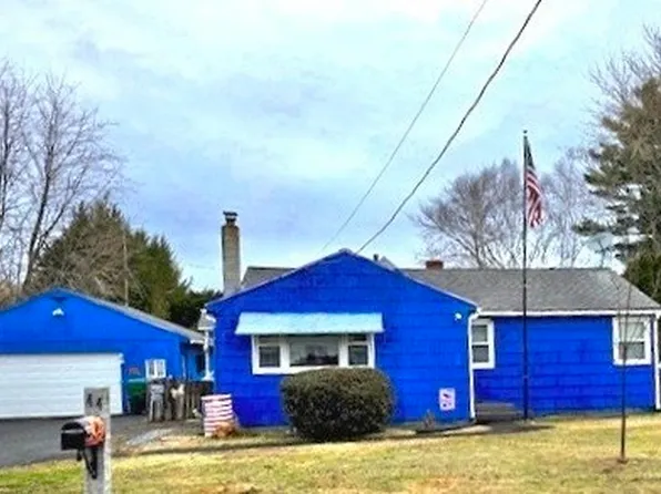 44 Wilson Ave, Chicopee, MA 01013