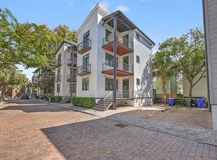 7 Brewster Ct, Charleston, SC 29403