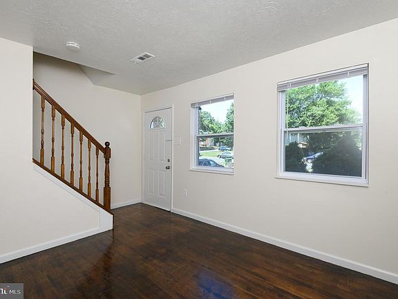5th image of 829 Sledgehammer Dr
