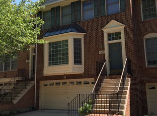 11433 Hollowstone Dr, Rockville, MD 20852
