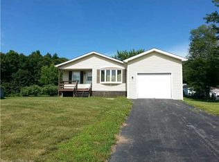 6 Viburnum Cir, Plainfield, CT 06374