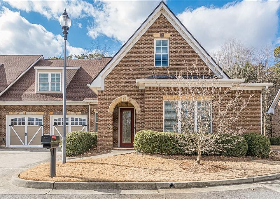 1st image of 2349 Sandy Oaks Dr