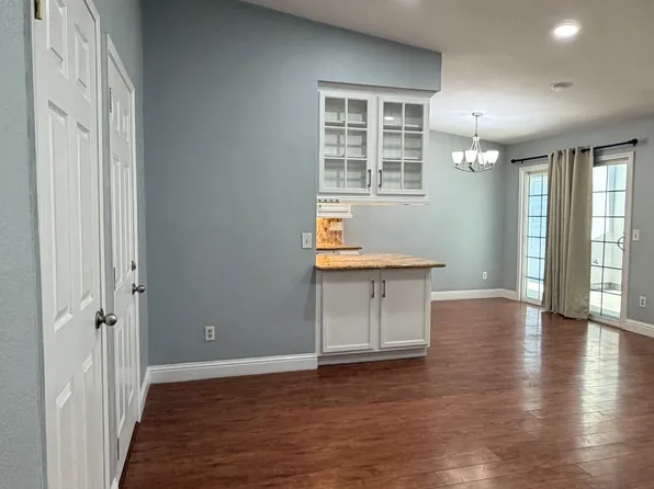 6510 Manassero Way #1, Sacramento, CA 95820