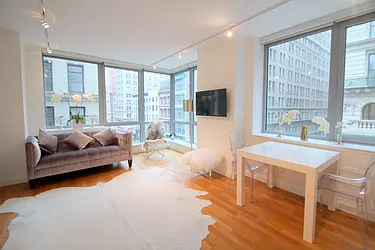 Rented by Nest Seekers International