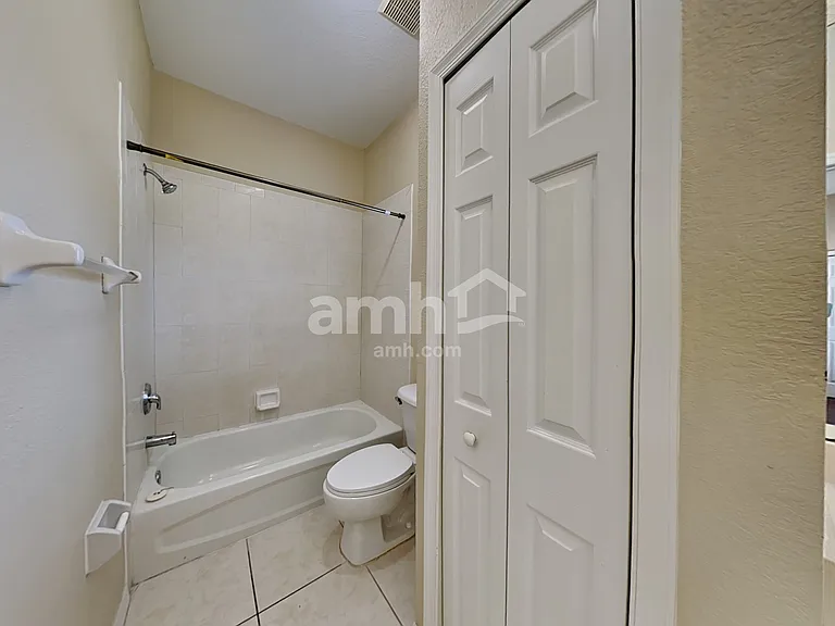 2187 SW Algiers St — Photo 18