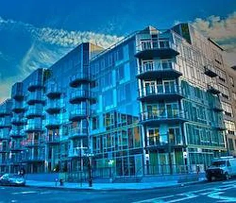 Rented by Loom Group | media 7