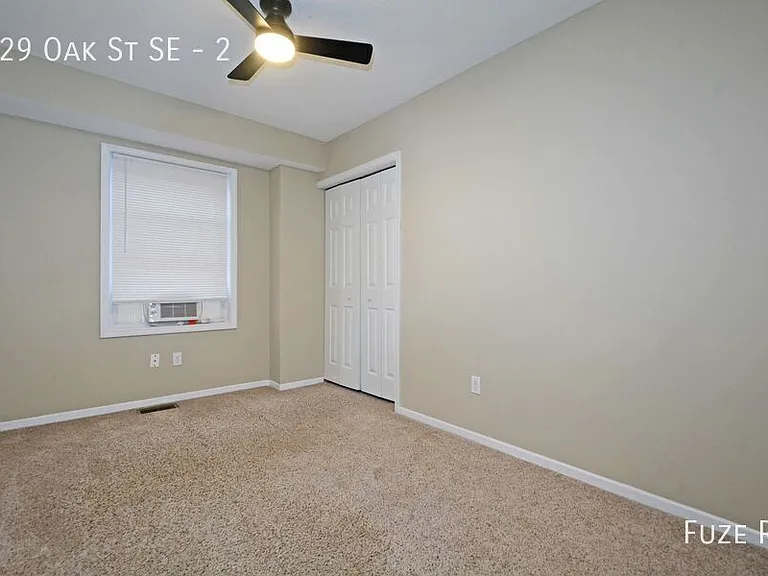 629 Oak St SE #2 — Photo 13