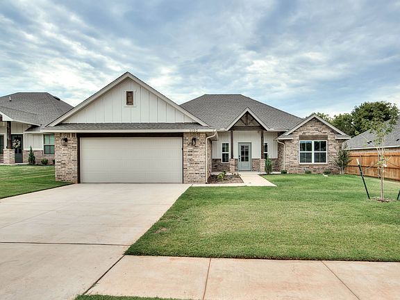 3rd image of 1102 Wisteria Way