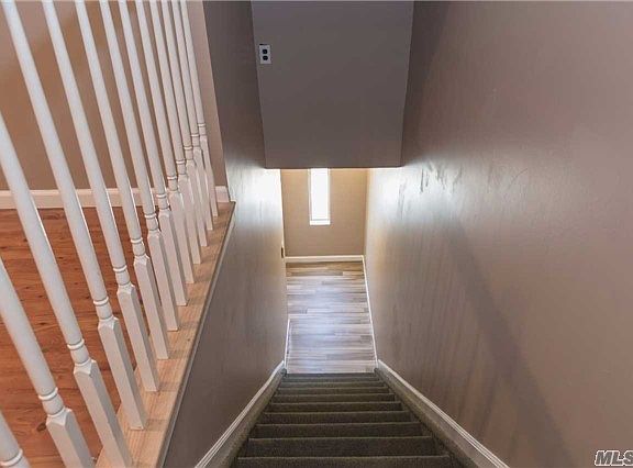 2nd image of 16 Juniper Ct