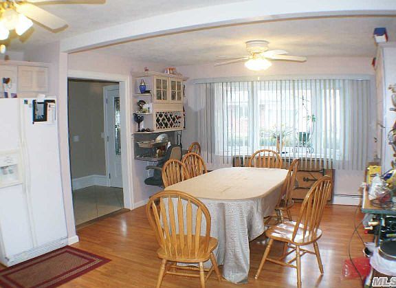 3rd image of 1454 Hiram Ave