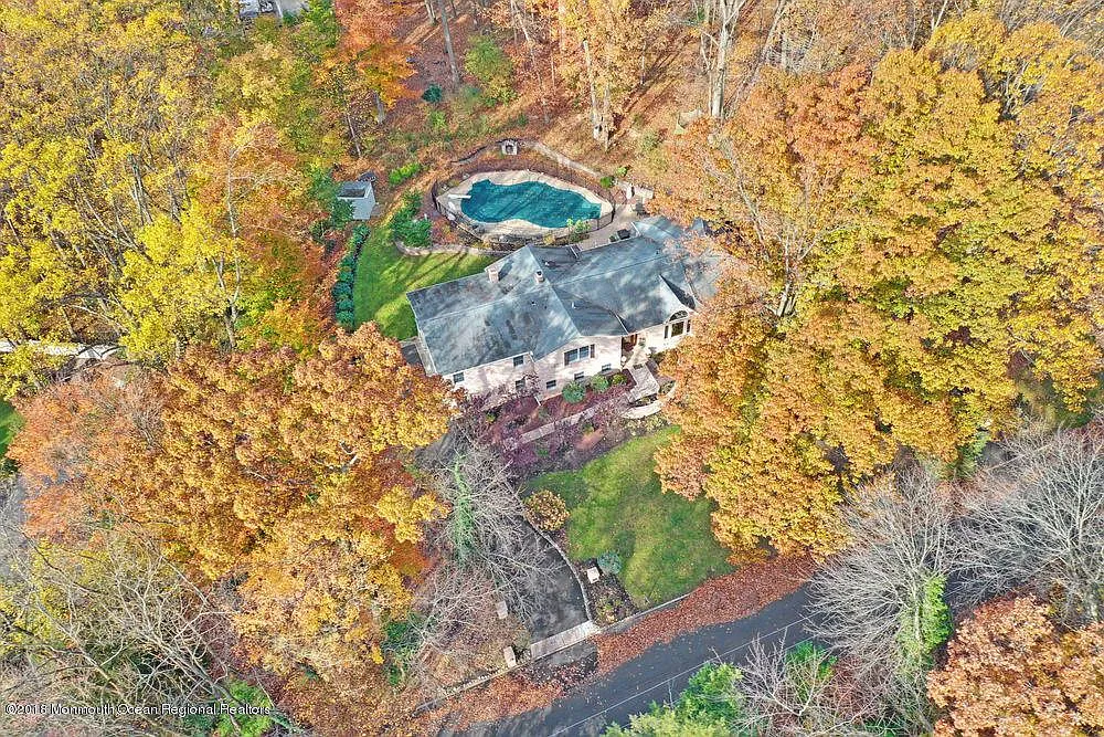 15 Mount Dr photo 1