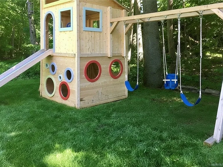7 Whaling Rd — Photo 27