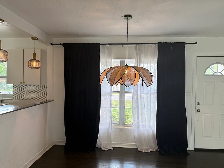 859 Canovia Ave — Photo 6