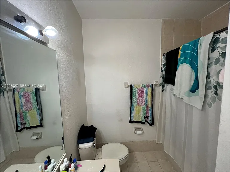 1535 SE 26th St #200 — Photo 22
