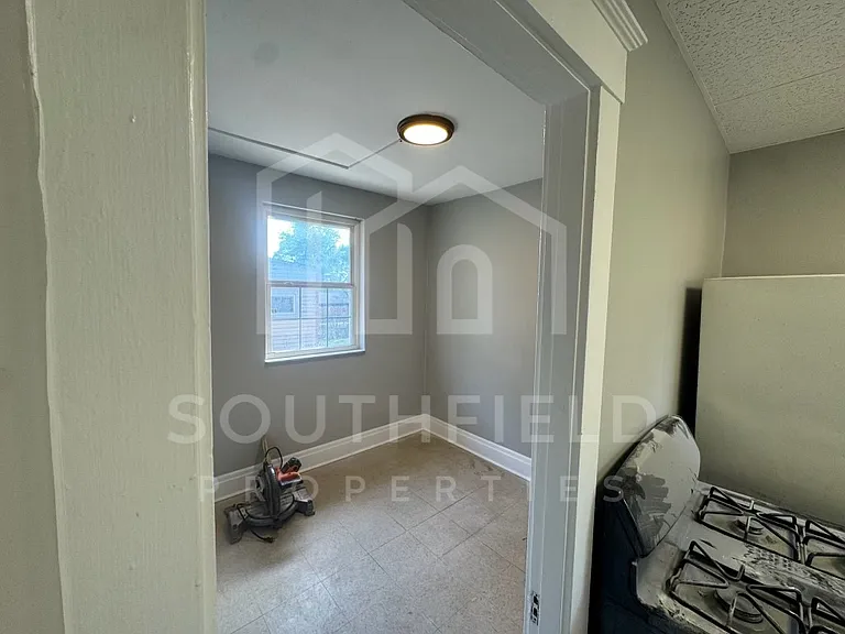 3735 Lovell Ave #1 — Photo 10
