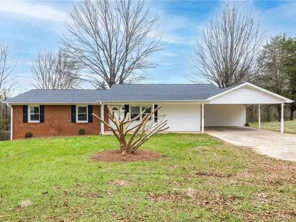 2526 Junior Order Home Rd, Lexington, NC 27292